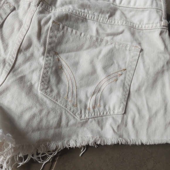 Hollister Jean Shorts size 32 White - Picture 8 of 8